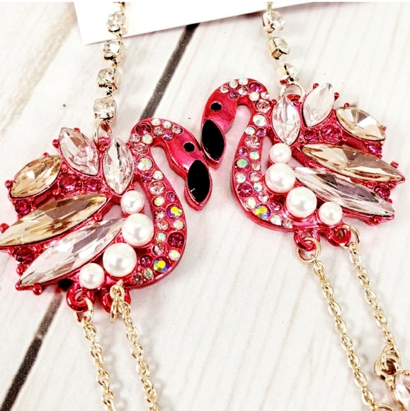 Betsey Johnson Flamingo Earrings - Picture 4 of 8